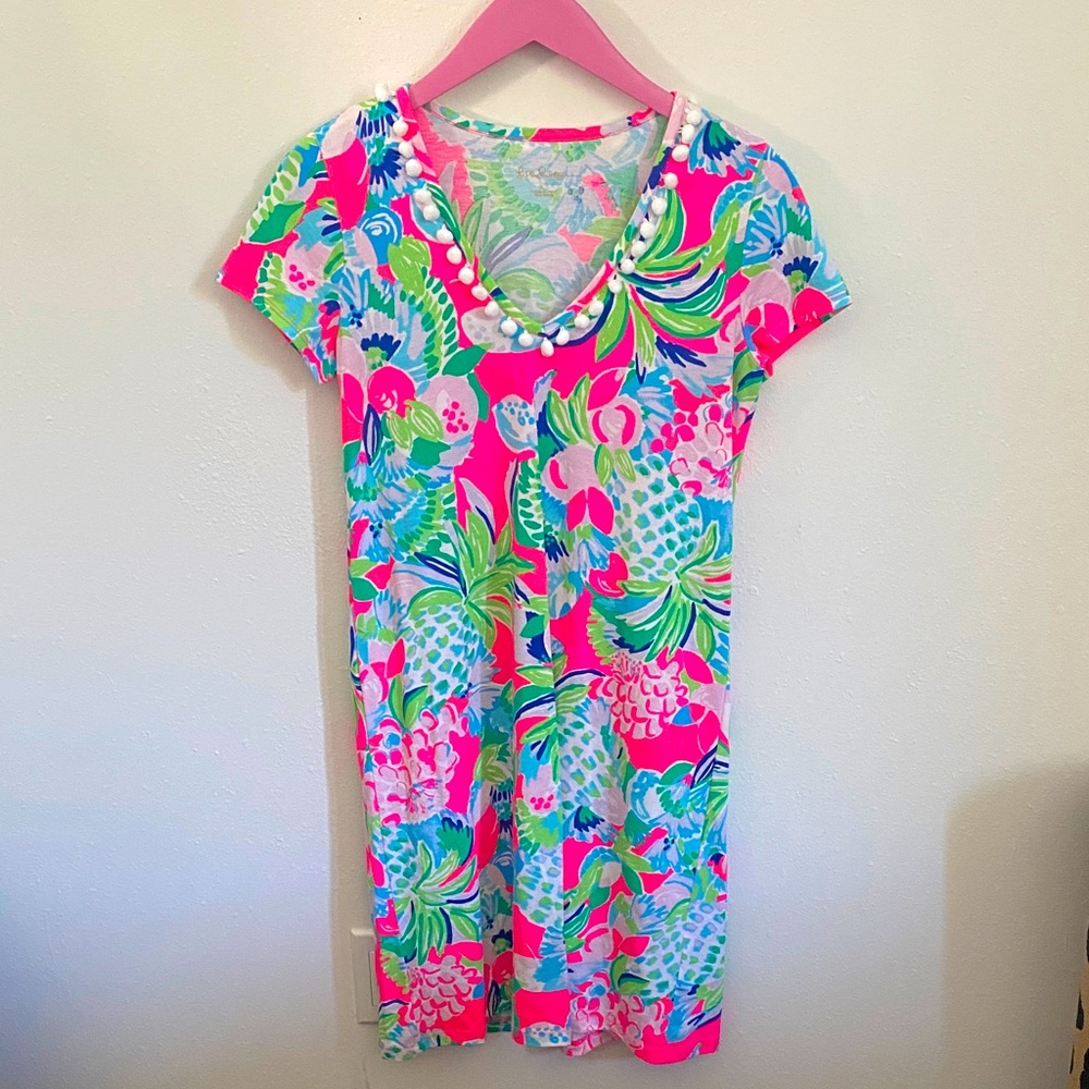 Lilly Pulitzer Pom Pom t shirt dress💕